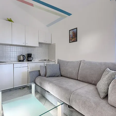 Irma By Interhome